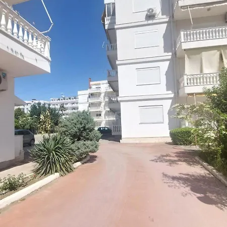 Guacka Near