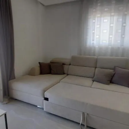 Apartamento Guacka Near Golem (Tirana)